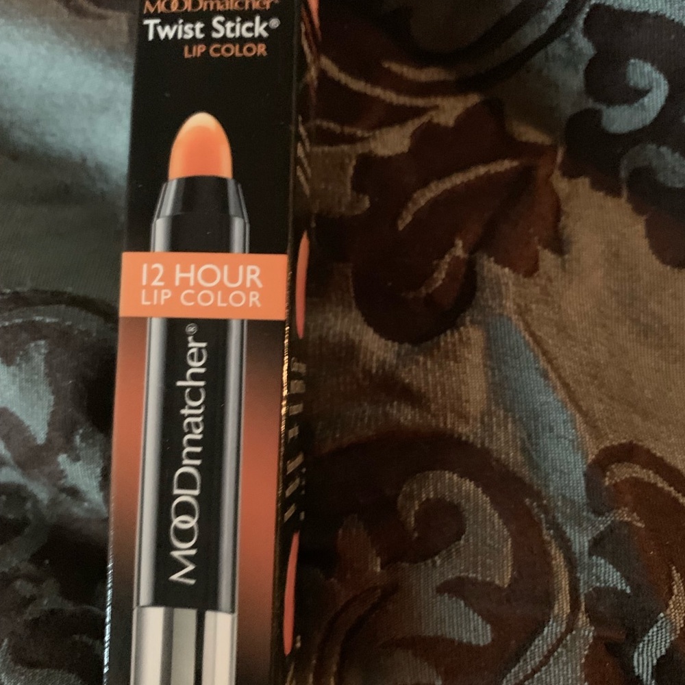 Mood Matcher Twist Stick Lip Color